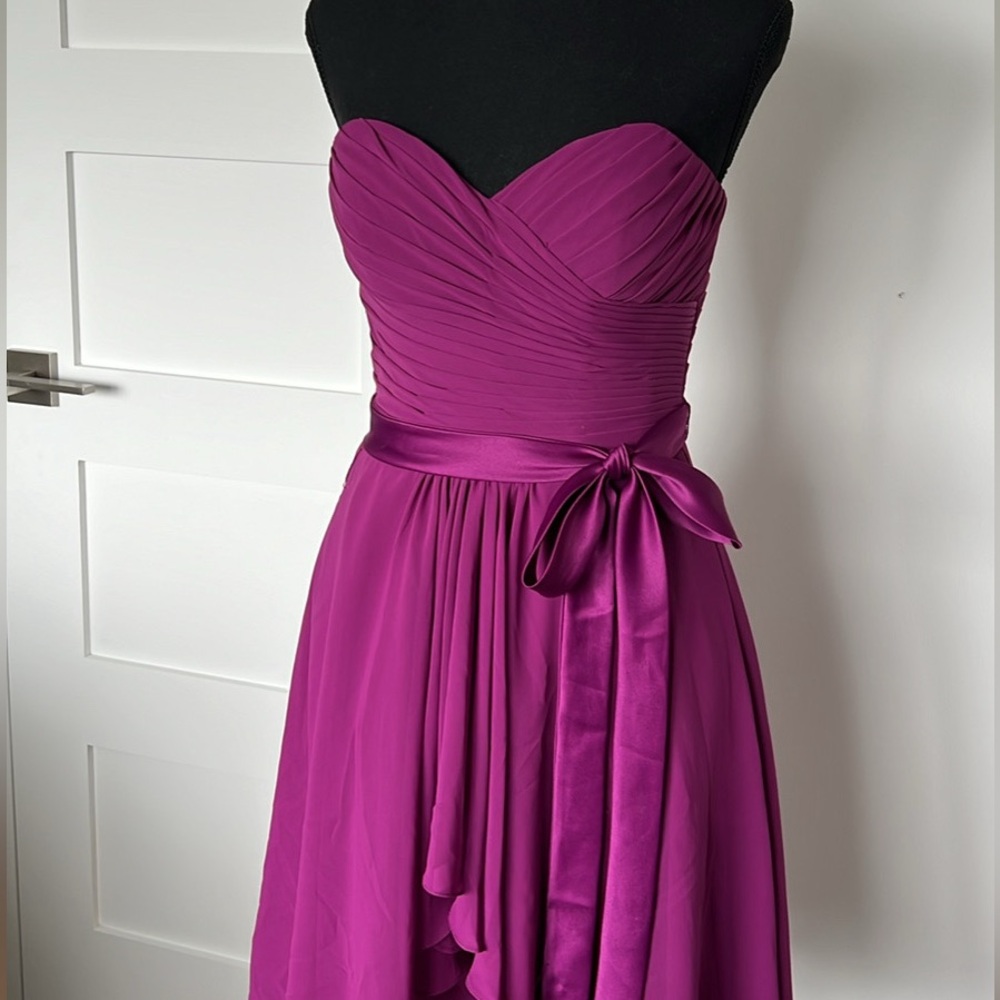 Beautiful flowy prom dress